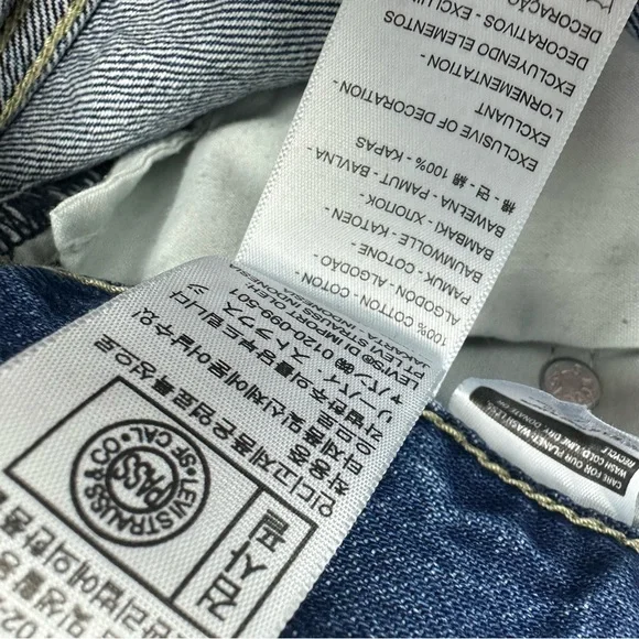 Classic Blue Distressed Women's Jeans - Picture 11 of 12